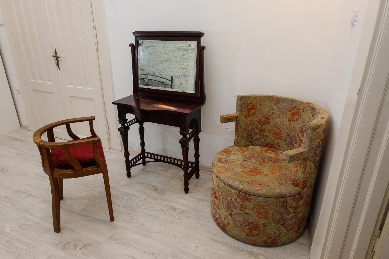 Szorcsik Haz 1913 Apartment Senta Екстериор снимка