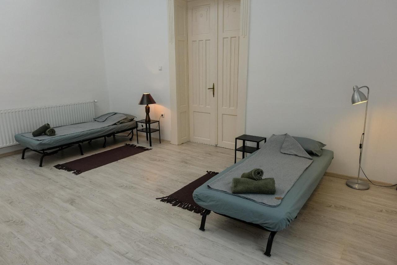 Szorcsik Haz 1913 Apartment Senta Екстериор снимка